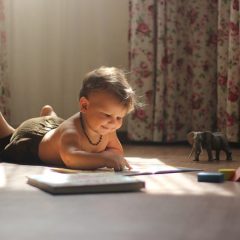 Zabawki, które edukują i inspirują znajdziesz na Matfel.pl